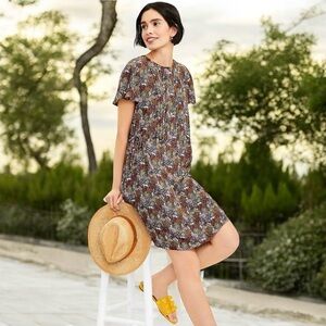 Loft Floral Dress Size XL Wear Relqxed Swing Fit Or Adjust for Tailored Fit